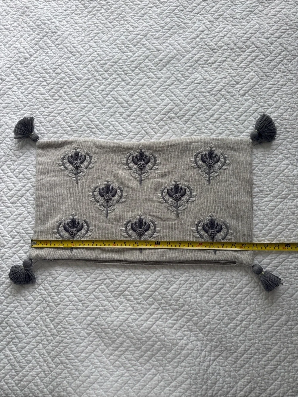 Serena & Lily Cream Lumbar Pillow Case Gray Floral Embroidery Tassels Size 12x21